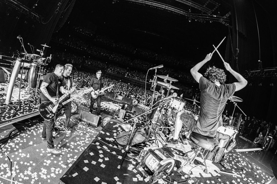 The Offspring live in Tokyo, Japan