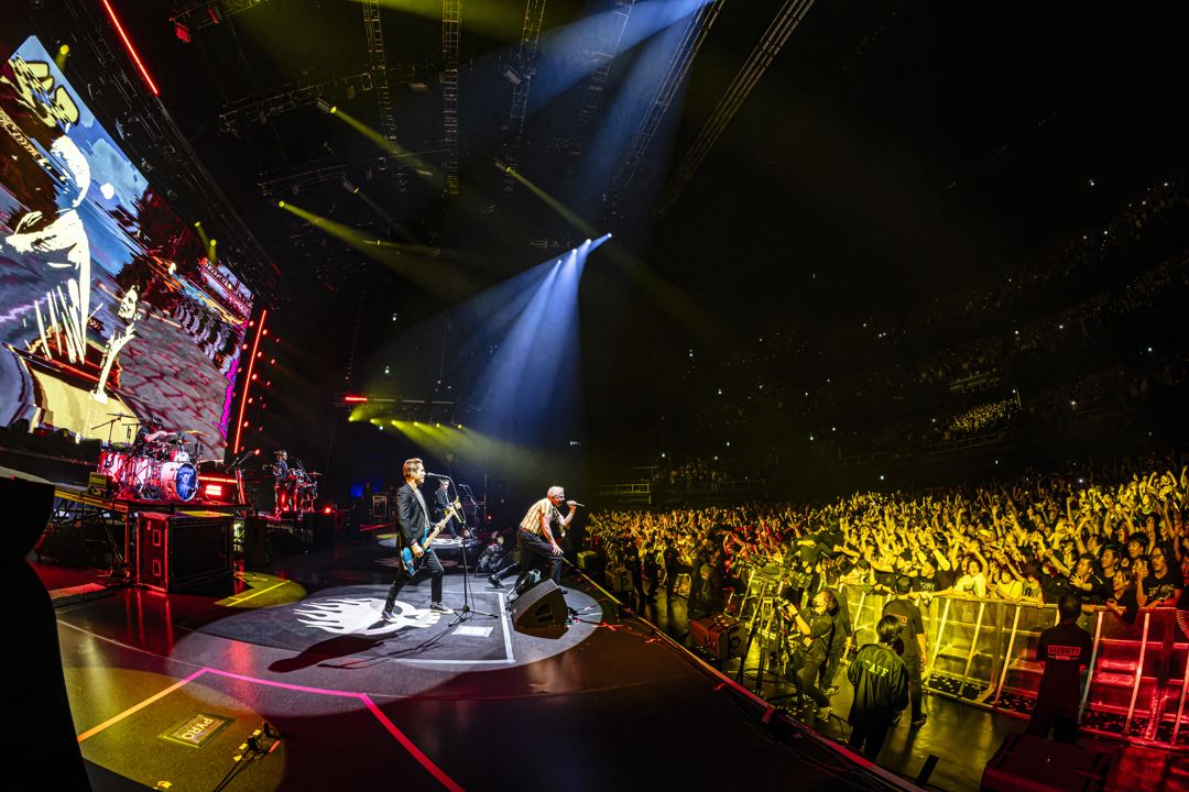 The Offspring live in Tokyo, Japan