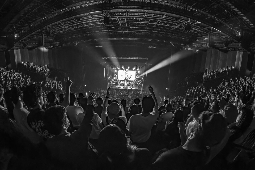 The Offspring live in Tokyo, Japan