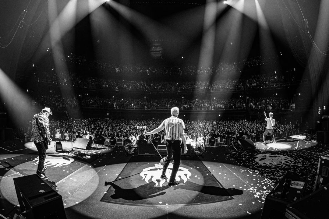 The Offspring live in Tokyo, Japan